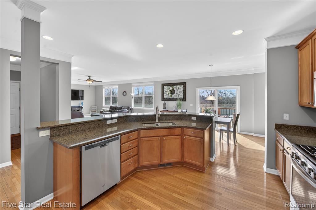 59163 Peters Barn Drive, South Lyon, MI 48178 — Photo 14