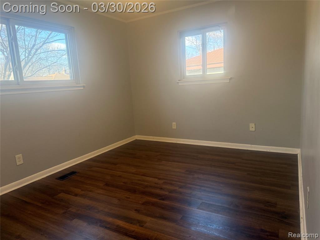 4631 ZIEGLER Street, Dearborn Heights, MI 48125 — Photo 10