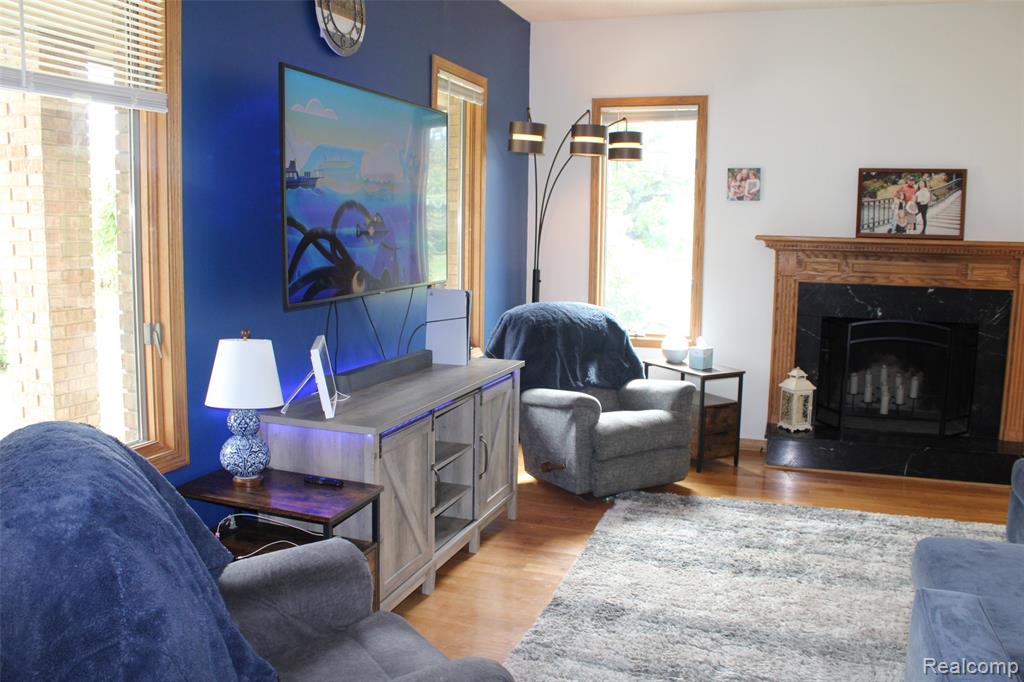 30500 Ostreich Rd Road, Rockwood, MI — Photo 8