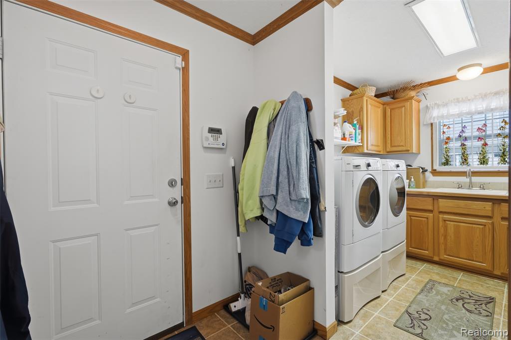 11979 Cedarbrook Drive, South Lyon, MI 48178 — Photo 18