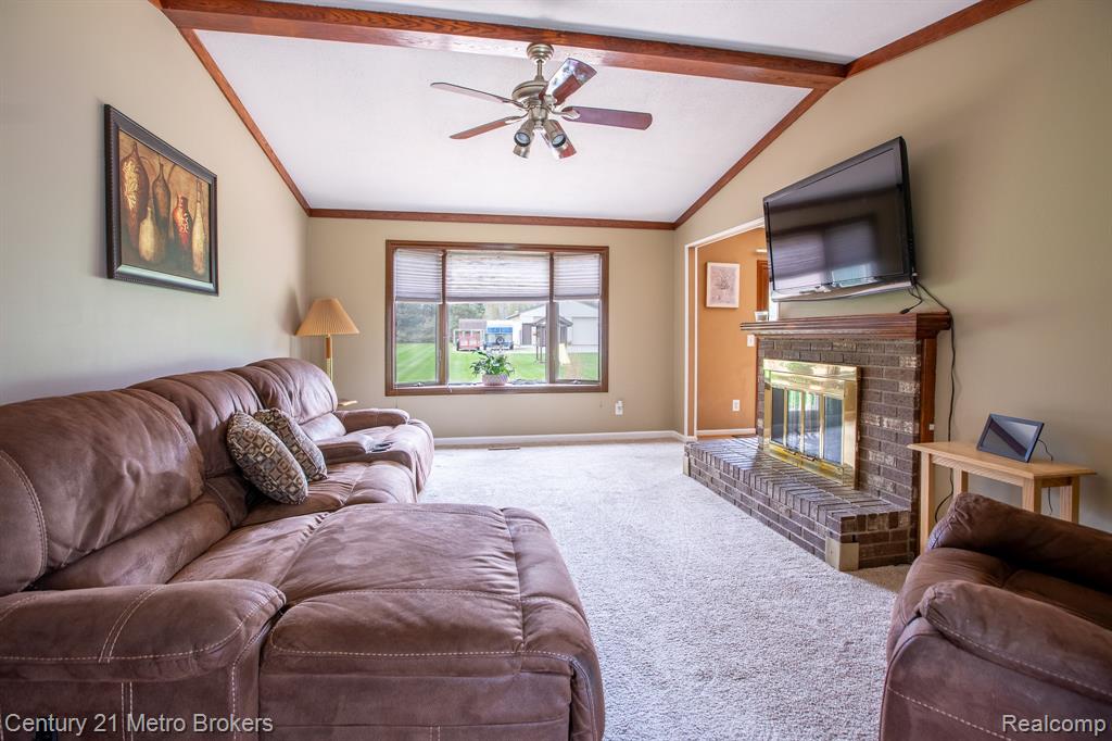 6043 N Gale Road, Davison, MI 48423 — Photo 5