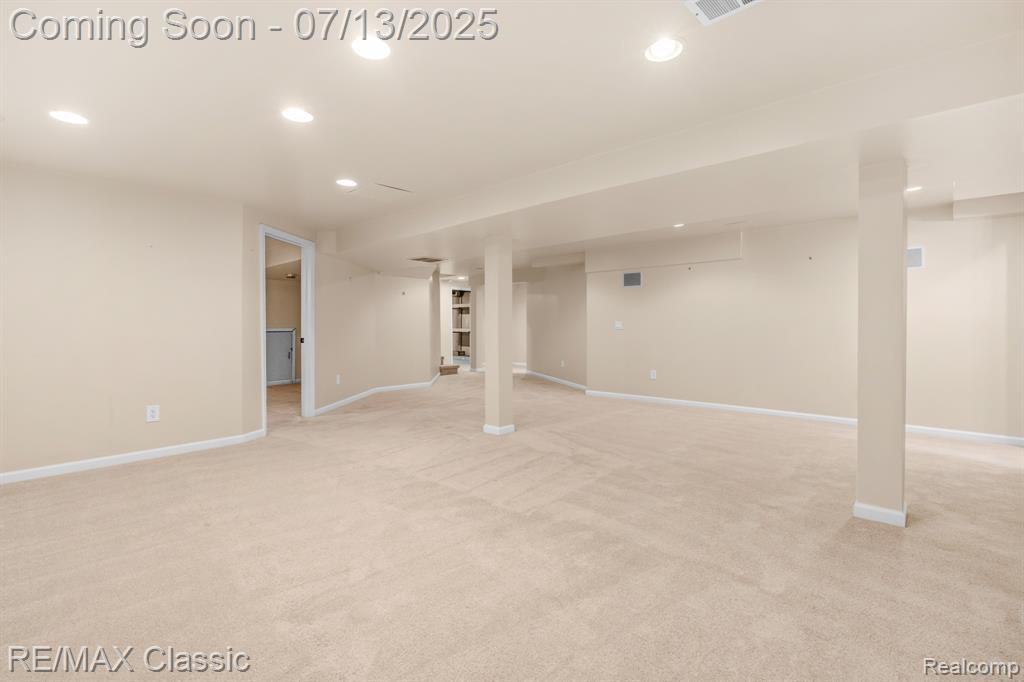 45450 Fountain View Drive, Canton, MI 48188 — Photo 40
