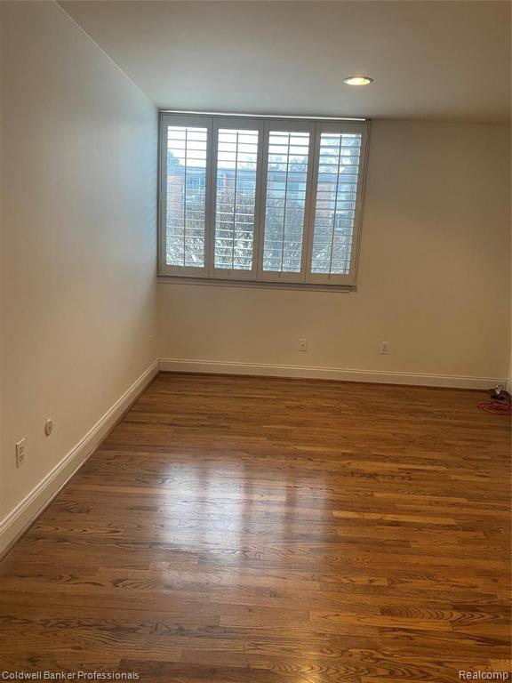 4043 W Maple Road, Bloomfield Hills, MI — Photo 12