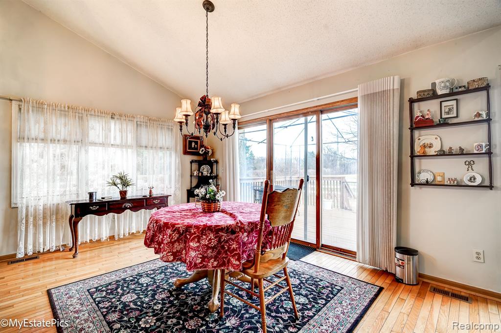 1807 PEBBLE CREEK Drive, Canton, MI 48188 — Photo 15