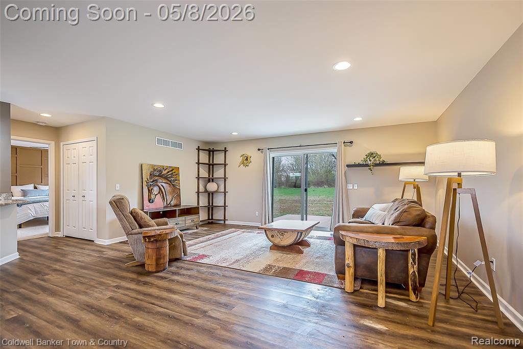 233 Norlynn Drive, Howell, MI 48843 — Photo 5
