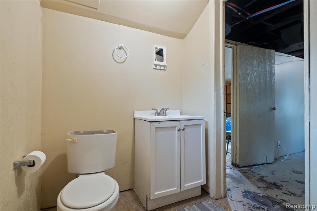 19250 Yonka Street, Detroit, MI 48234 — Photo 24
