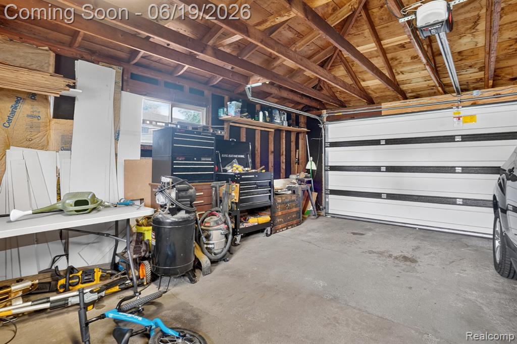 5404 Durwood Drive, Swartz Creek, MI 48473 — Photo 27