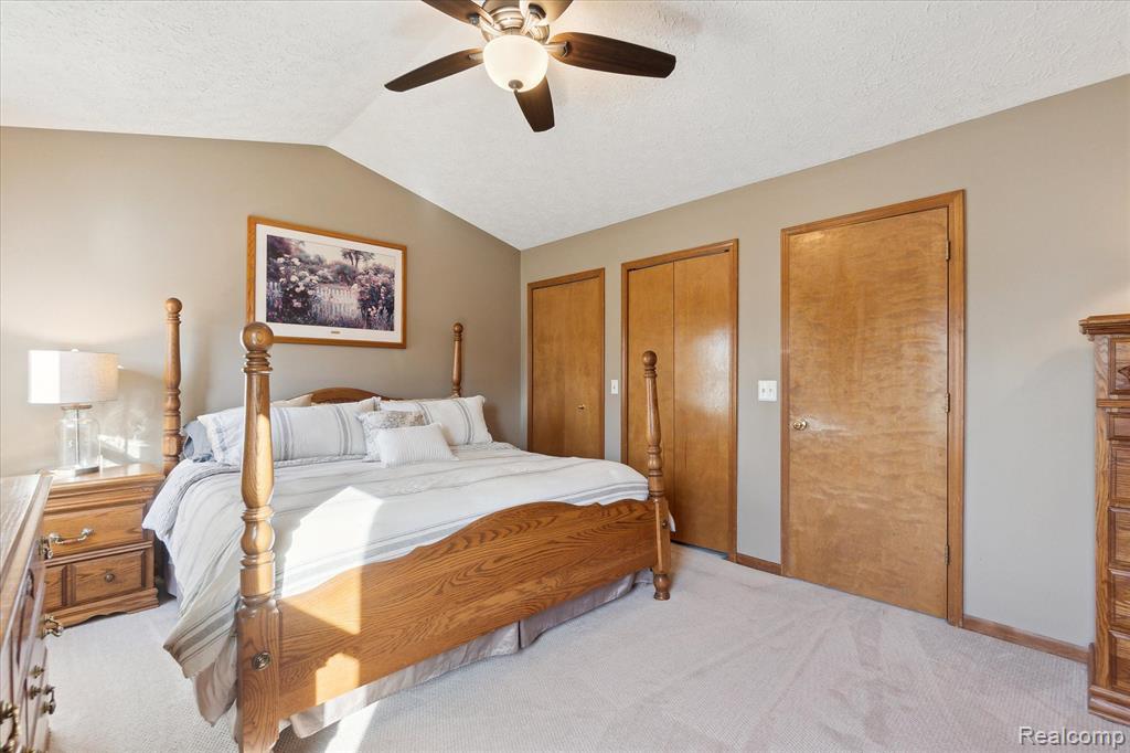 7694 THUNDER BAY Drive, Pinckney, MI 48169 — Photo 26