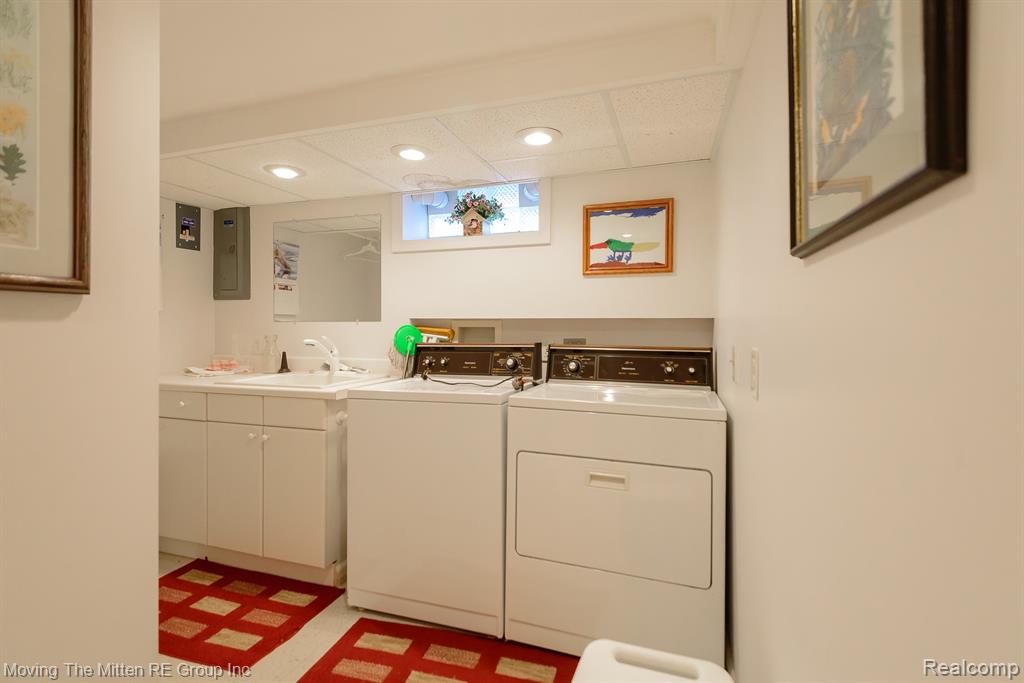 9205 Rocker Avenue, Plymouth, MI 48170 — Photo 27