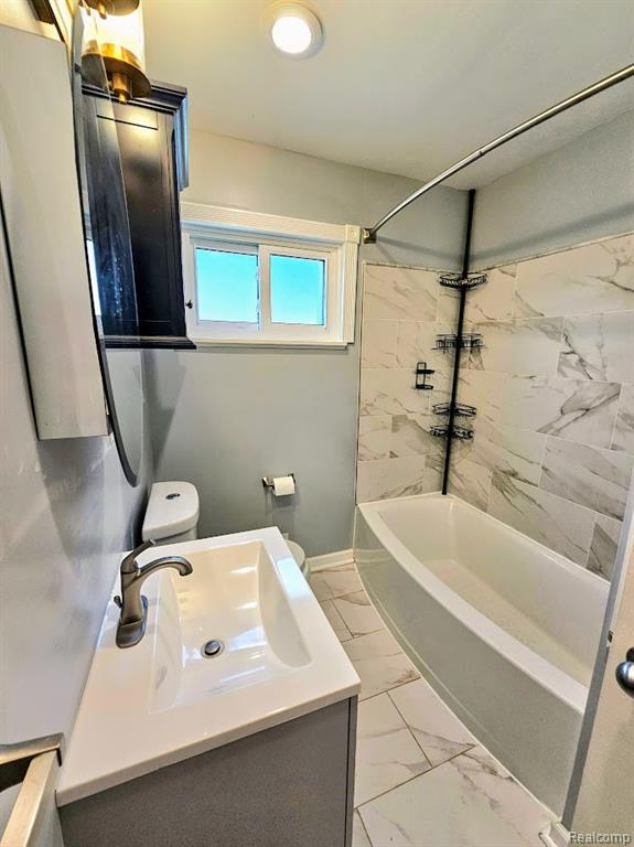 9994 Deering Street, Livonia, MI 48150 — Photo 15