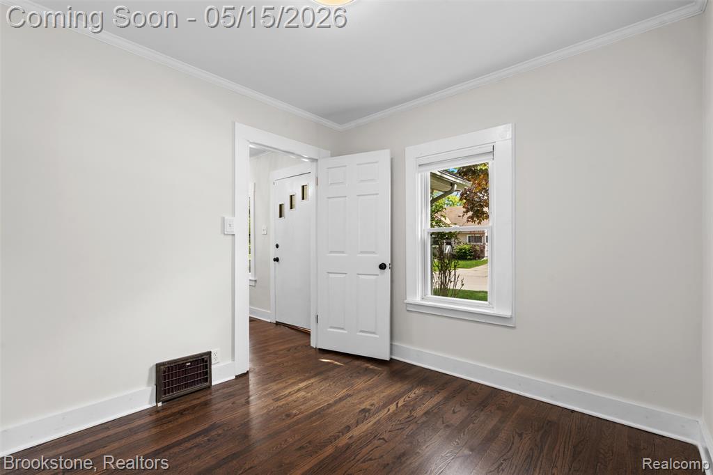 142 Massoit Street, Commerce Twp, MI — Photo 24
