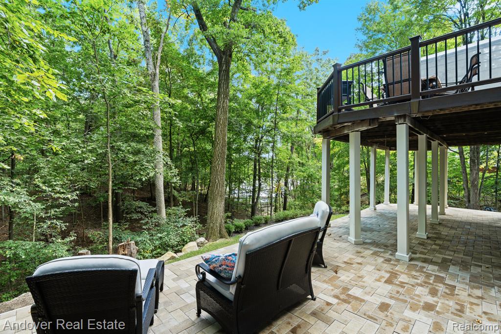 9128 Kelly Lake Drive, Clarkston, MI 48348 — Photo 39