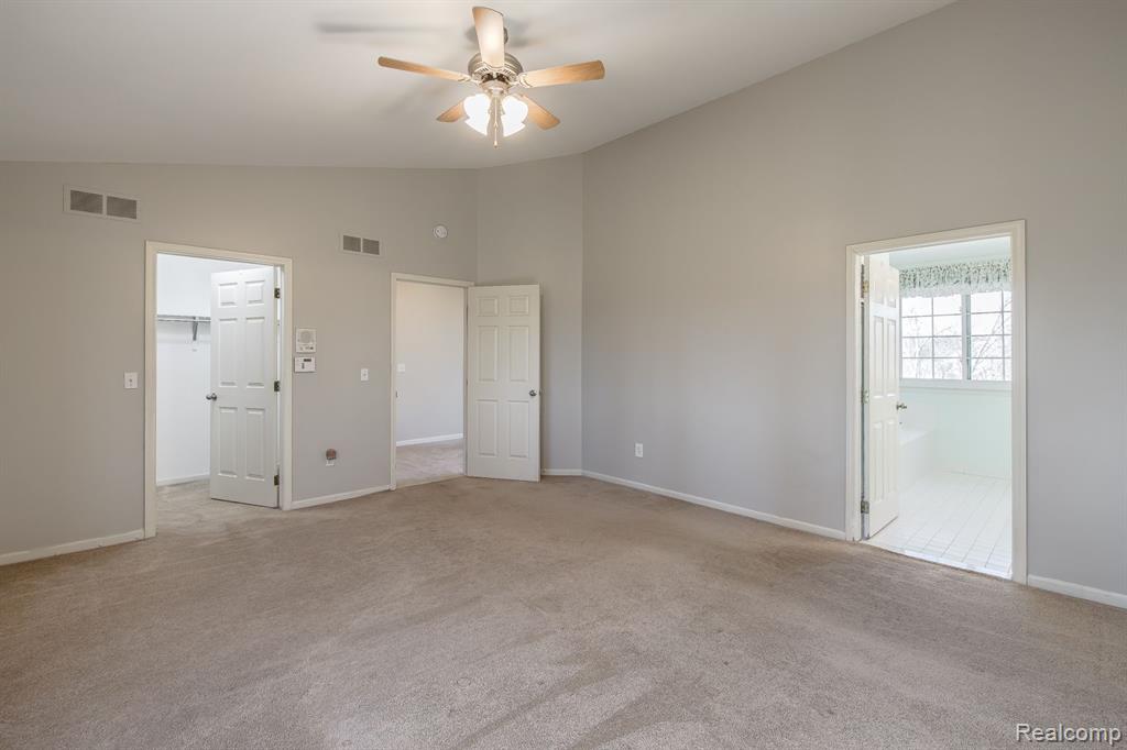 5344 Seminole Court, Commerce Twp, MI 48382 — Photo 19