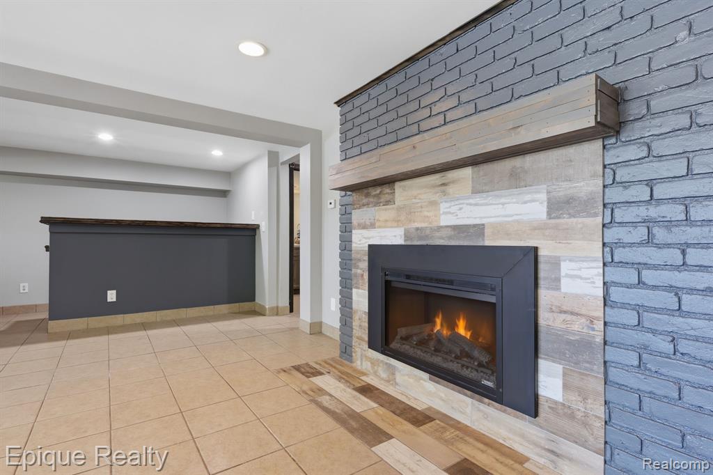 2549 Riverwood Drive, Port Huron, MI 48060 — Photo 5