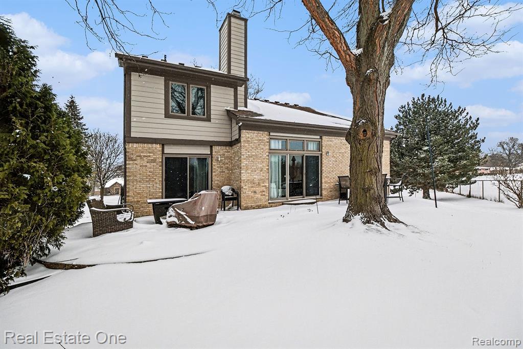 4813 Pickford Drive, Troy, MI 48085 — Photo 26