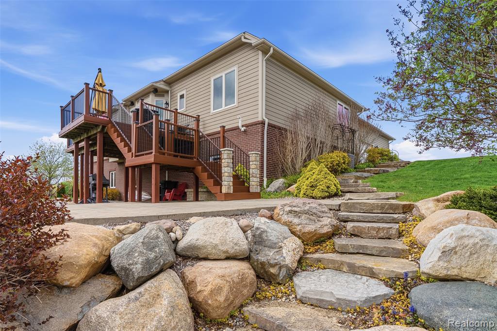 660 Willow Lake Court, Oxford, MI 48371 — Photo 56
