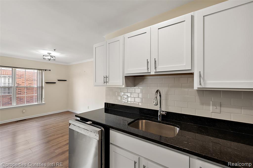 1830 Campau Farms Circle, 123, Detroit, MI 48207 — Photo 13