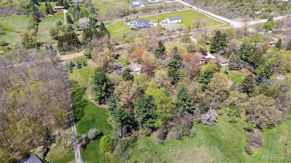 3958 NAPIER Road, Canton, MI 48187 — Photo 38