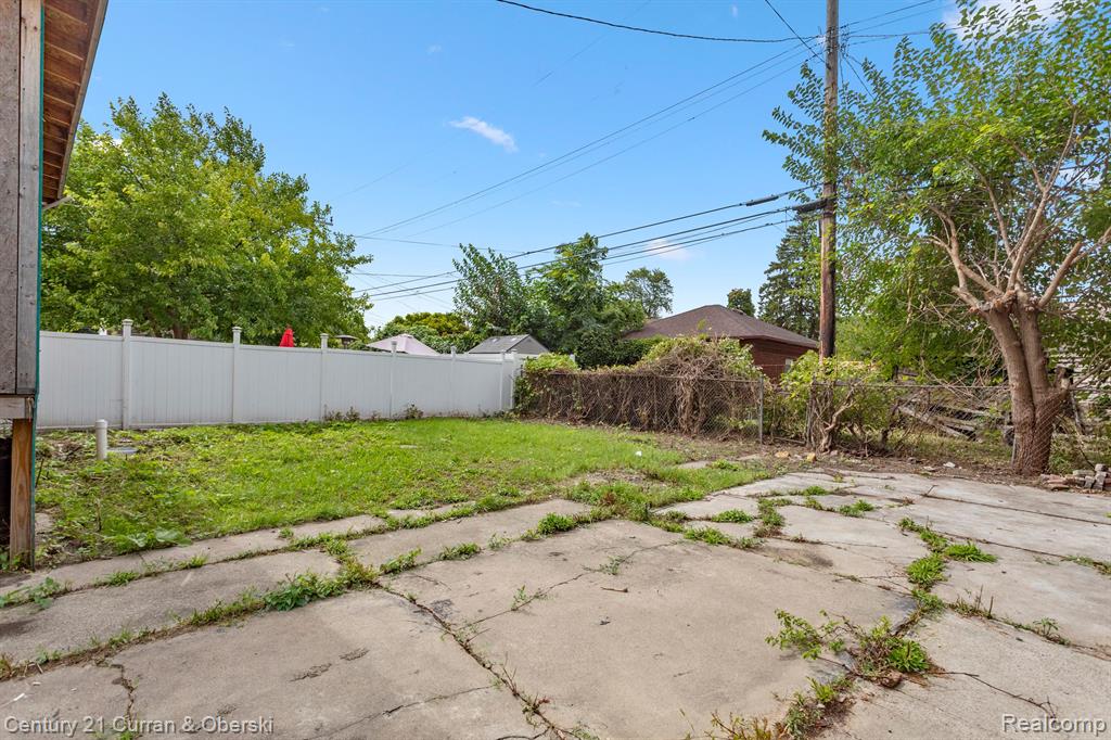 3010 S ANNABELLE Street, Detroit, MI 48217 — Photo 27