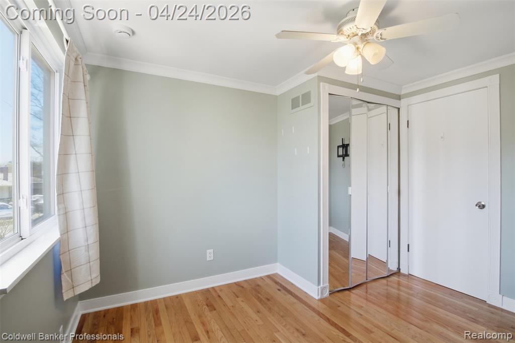 470 Crystalia Street, Commerce Twp, MI 48382 — Photo 16