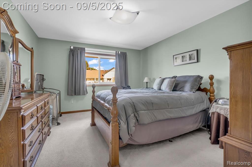 43559 Riverbend Boulevard, Clinton Twp, MI 48038 — Photo 25