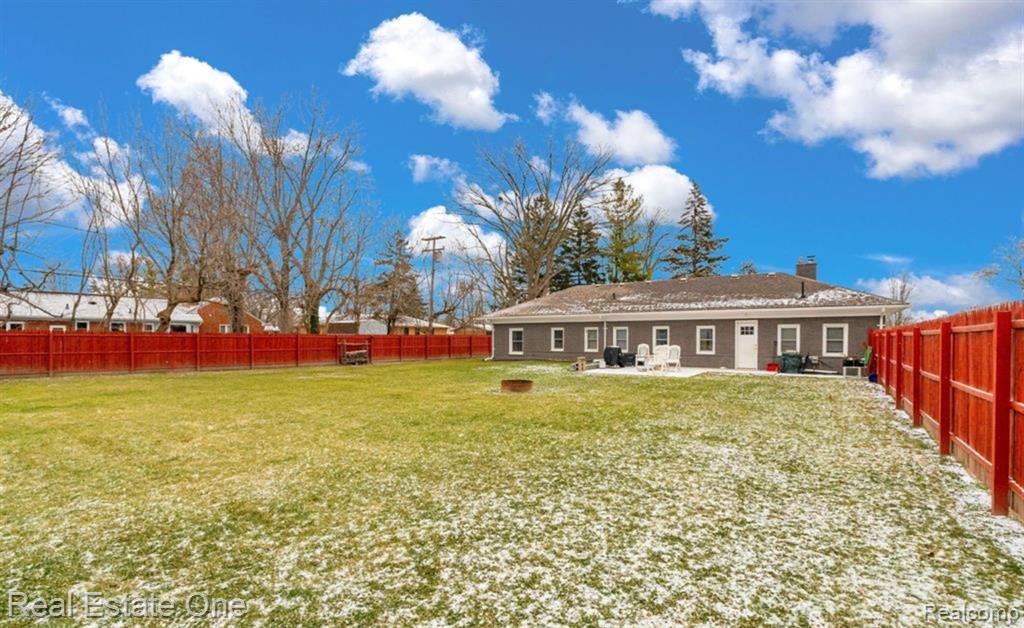 16423 Admiral, Fraser, MI 48026 — Photo 11