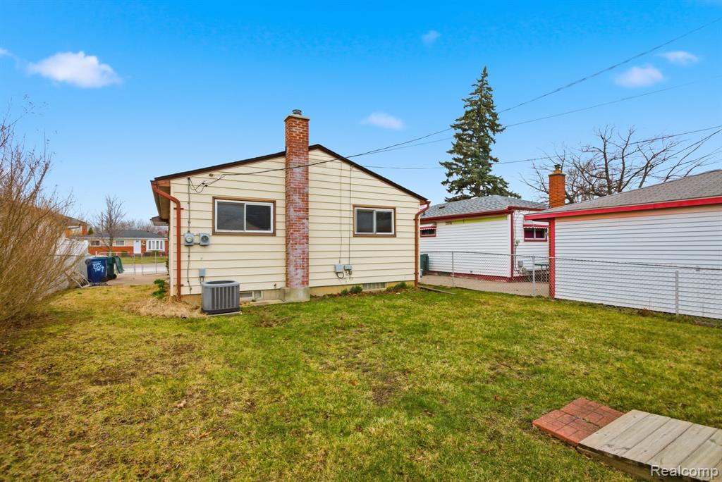4019 Fordline Road, Lincoln Park, MI 48146 — Photo 32