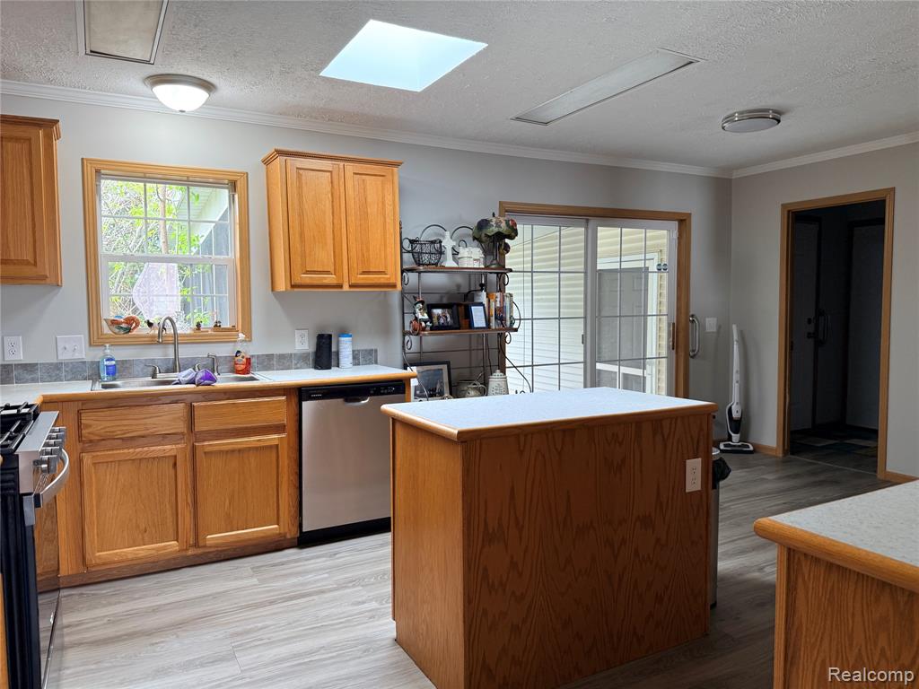 3211 Keewahdin Road, 139, Fort Gratiot, MI 48059 — Photo 9