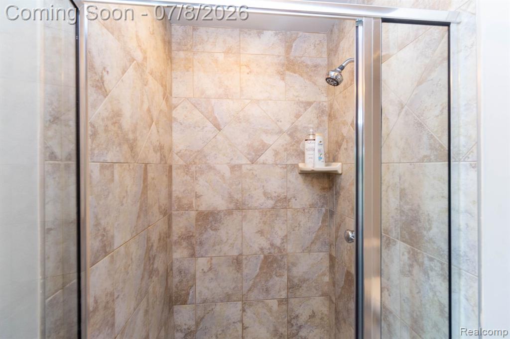 51103 Upland View Street, Canton, MI 48188 — Photo 35