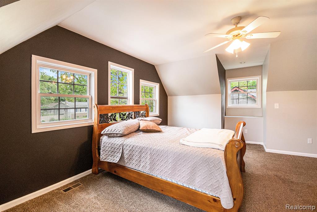 6532 Bennett Lake Road, Fenton, MI 48430 — Photo 8