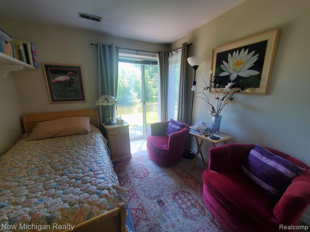 5535 WILLOW VALLEY Drive, West Bloomfield, MI — Photo 29