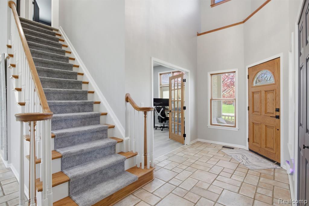8488 Annette Avenue, Grosse Ile, MI 48138 — Photo 8