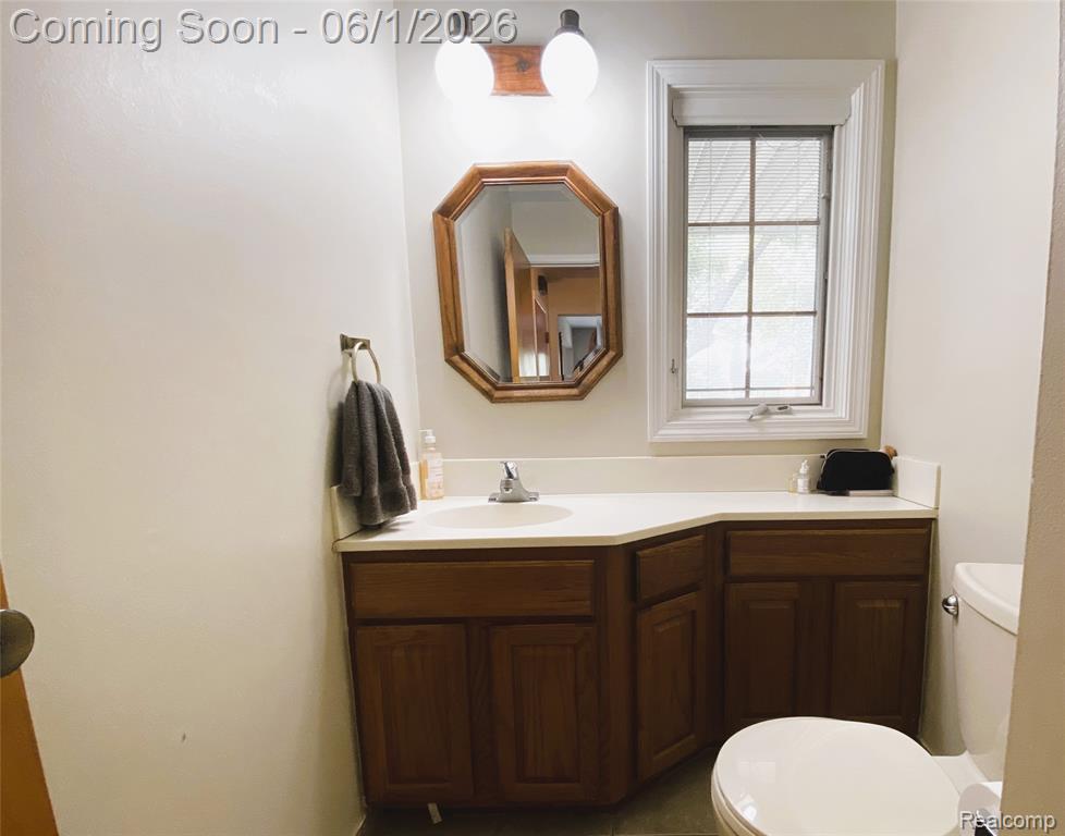 1707 Fox River Drive, Bloomfield Hills, MI 48304 — Photo 14