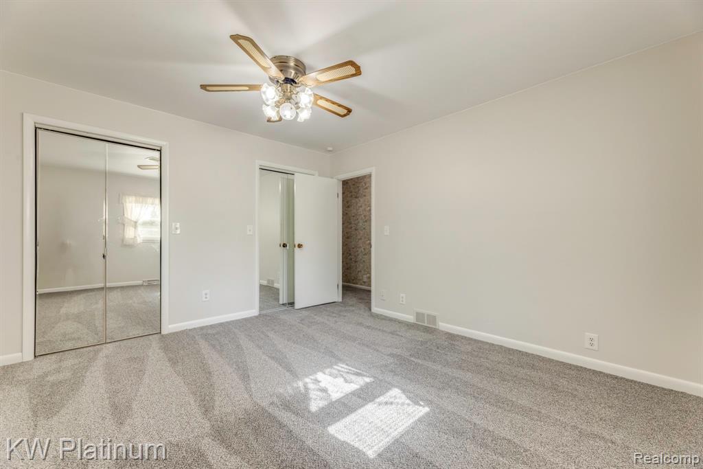 4415 Krafft Road, Fort Gratiot, MI 48059 — Photo 13