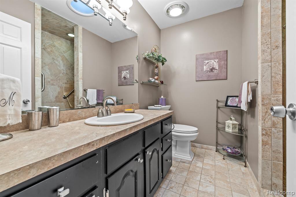 4178 Chevron Drive, Highland, MI 48356 — Photo 23