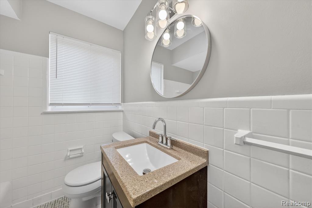 31244 Rosslyn Avenue, Garden City, MI — Photo 17