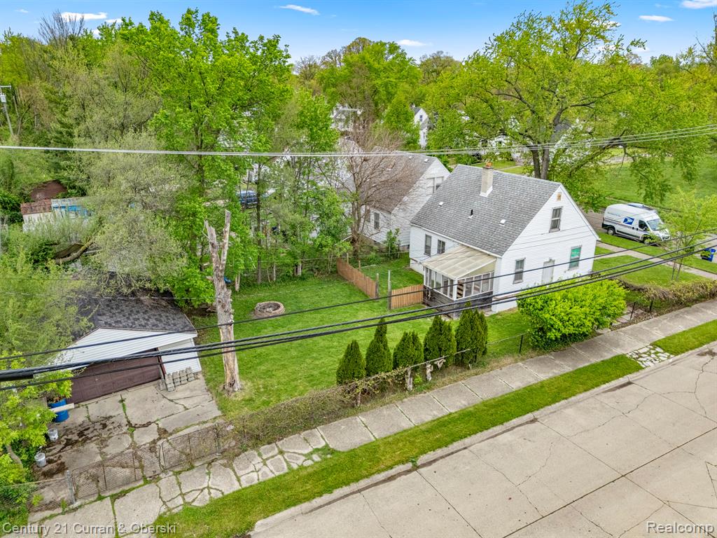 8201 Heyden Street, Detroit, MI 48228 — Photo 23