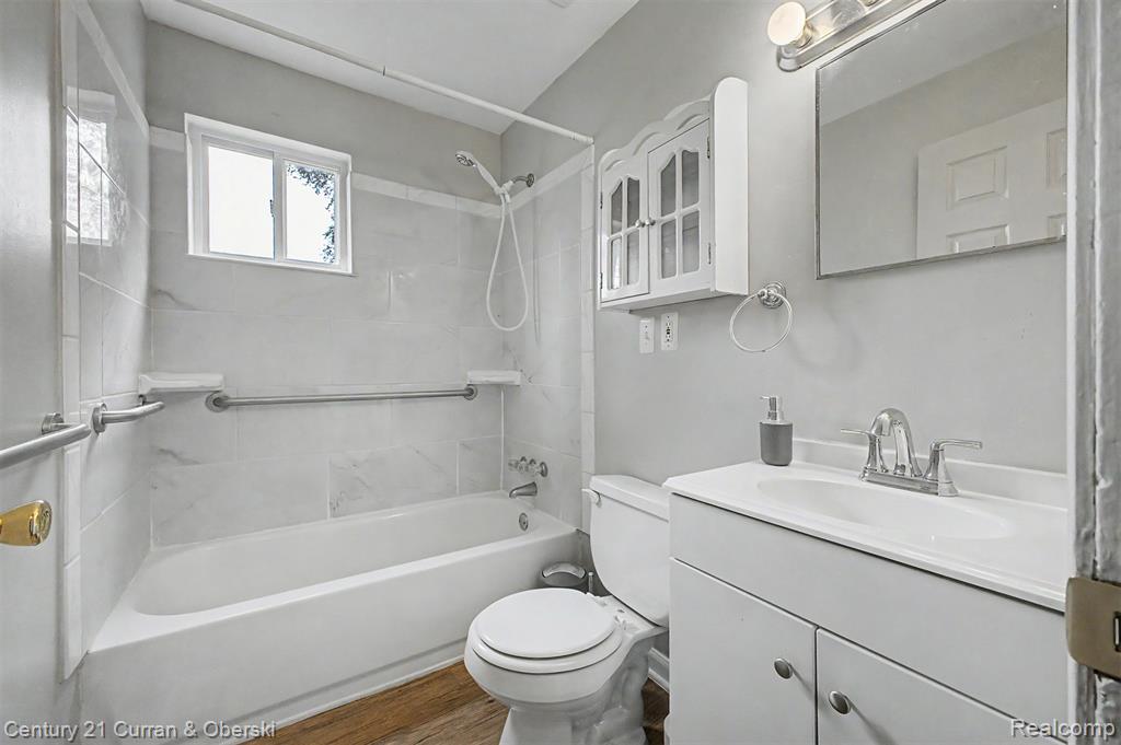 5160 Hazel Street, Dearborn Heights, MI 48125 — Photo 14