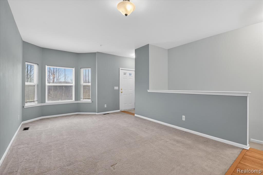 41602 Hamlet Lane, Novi, MI — Photo 8
