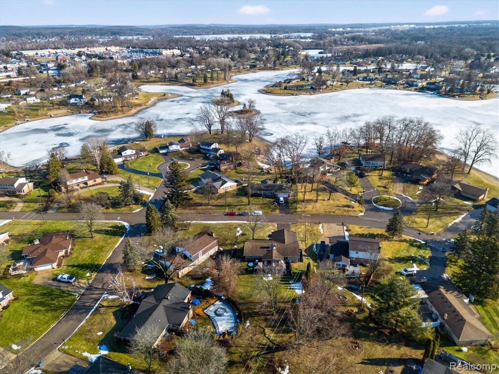 9474 Steephollow Drive, White Lake, MI — Photo 45