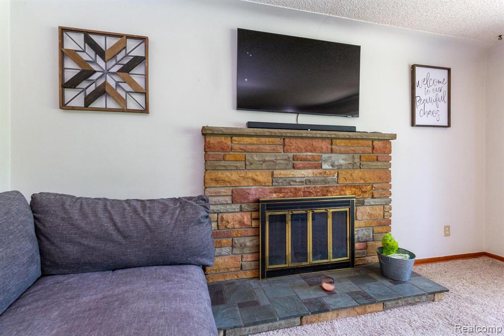 8345 E 14 Mile Road, Sterling Heights, MI 48312 — Photo 5