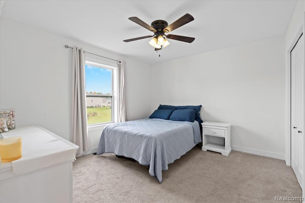 3537 Amber Oaks Drive, Howell, MI 48855 — Photo 18