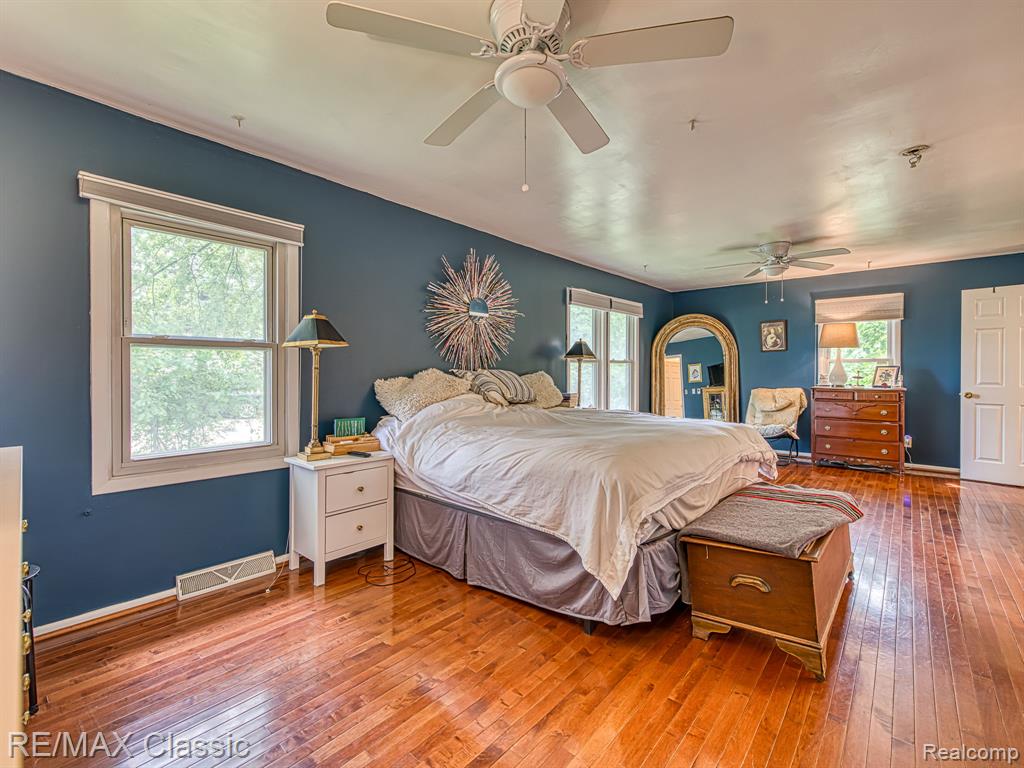 253 Delaware Road, Whitmore Lake, MI 48189 — Photo 12