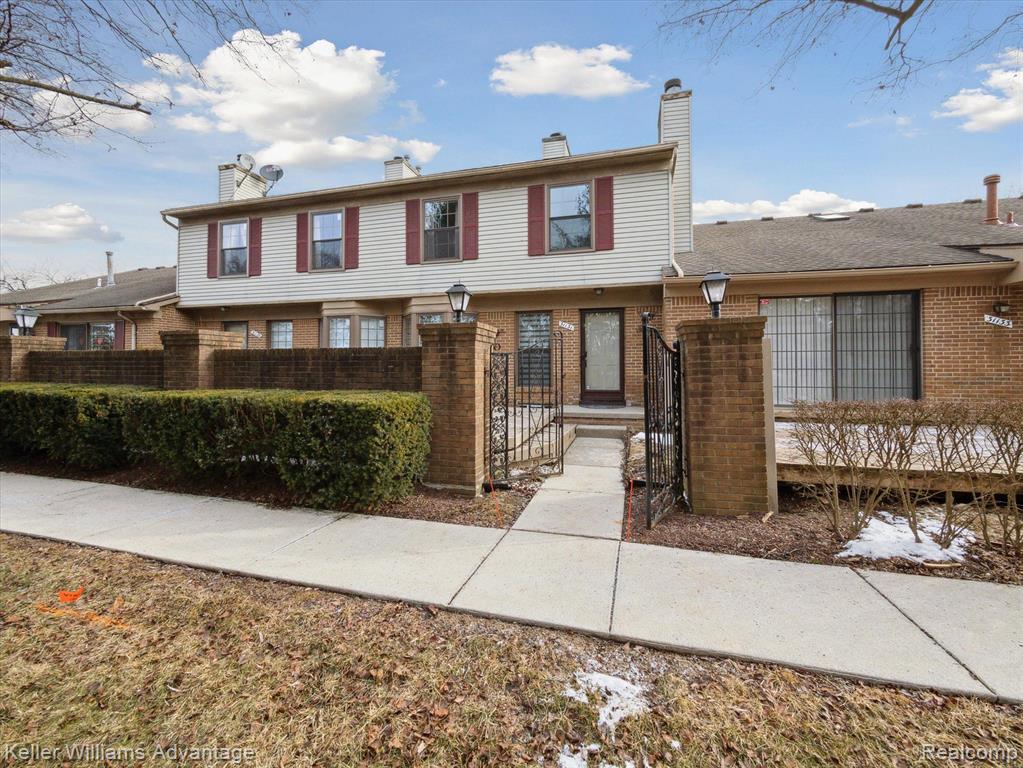 31131 COUNTRY, Farmington Hills, MI 48331 — Photo 4