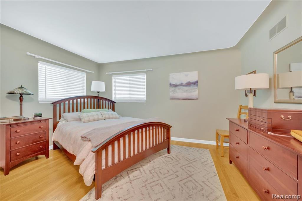 6875 Hubbard Road, Clarkston, MI 48348 — Photo 34