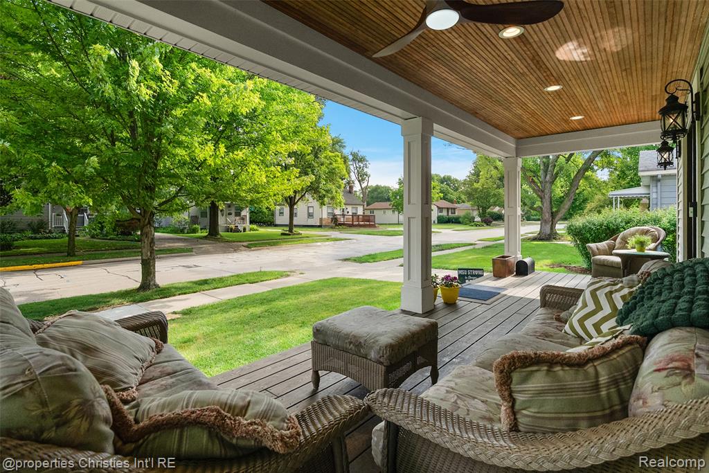 525 Broadacre Avenue, Clawson, MI — Photo 6