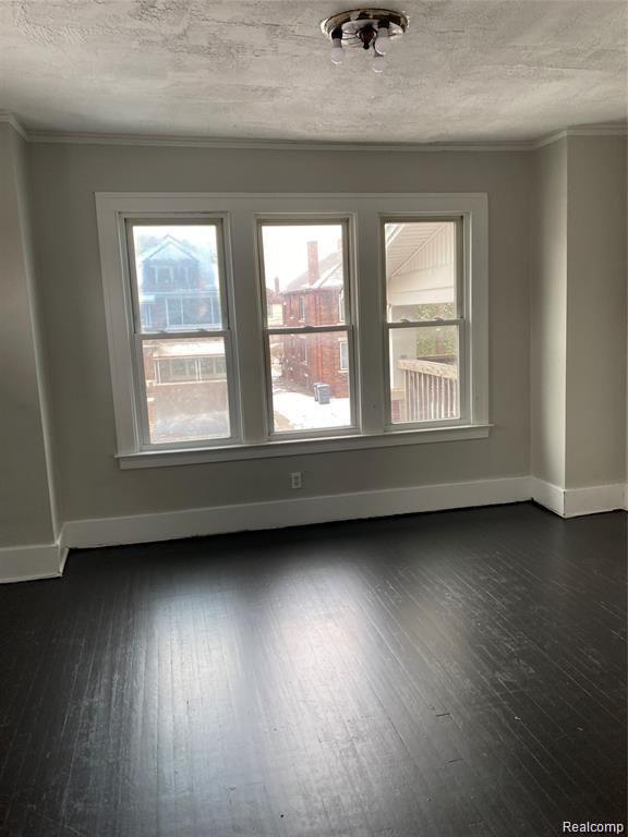 5512 WHITFIELD Street, Detroit, MI 48204 — Photo 2