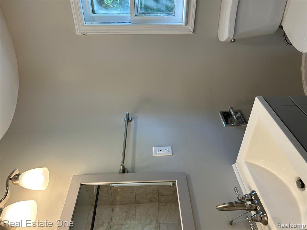 458 Kenilworth Avenue, Pontiac, MI 48342 — Photo 15