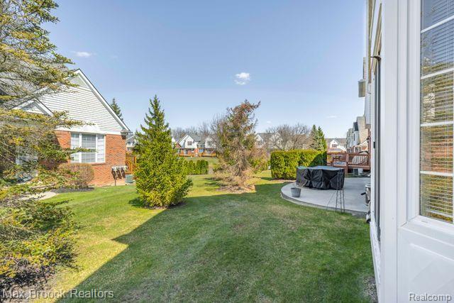 41745 MITCHELL Road, Novi, MI 48377 — Photo 37