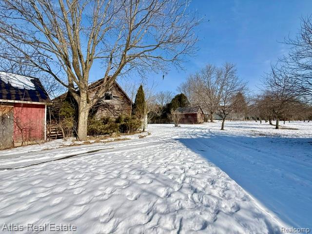 7448 Gale Road, Grand Blanc, MI 48439 — Photo 17
